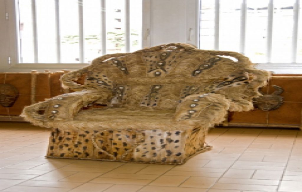 Fauteuil de prince africain